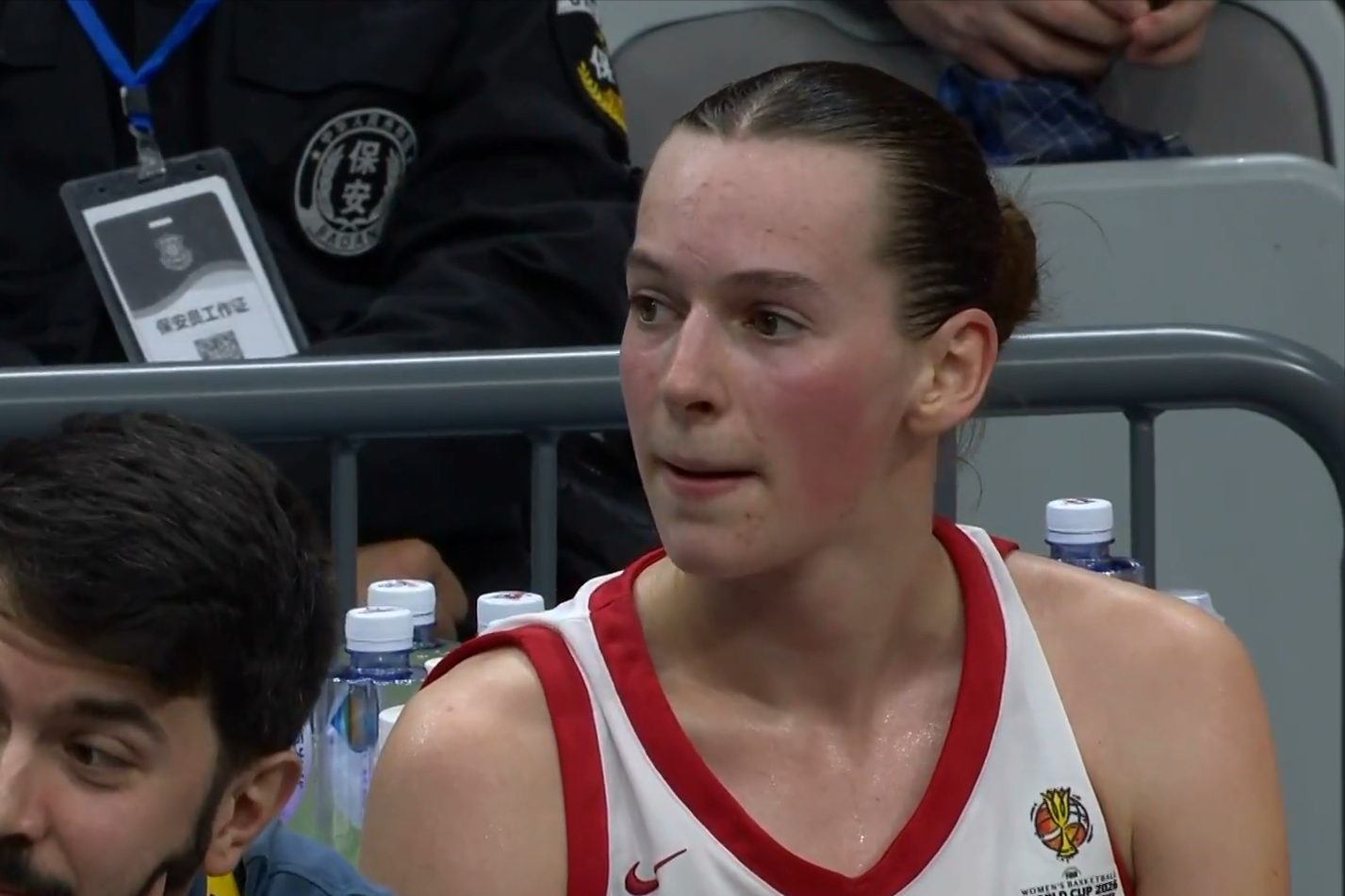 开云体育-中国女篮:2大问题险输球,2球员发挥不佳,陈玉婕成奇兵