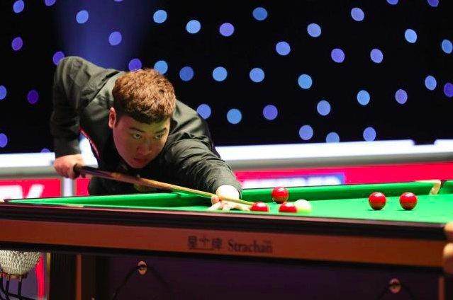 1610927014493038582.png 开云APP-【早报】双红会闷平!梅西巴萨生涯首次染红!