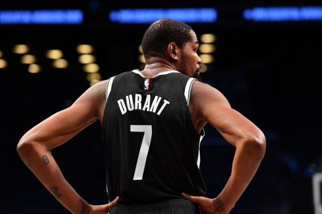 开云APP-【早报】双红会闷平!梅西巴萨生涯首次染红!