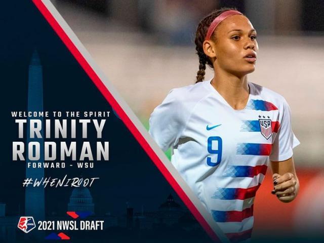 1610695646504068806.jpg 开云APP-篮板王罗德曼的女儿踢足球 18岁成NWSL最年轻新秀